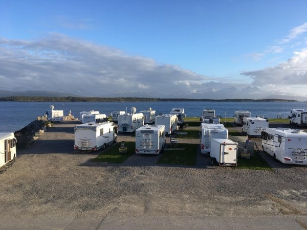 Kviltorp Camping — Kemping in Molde