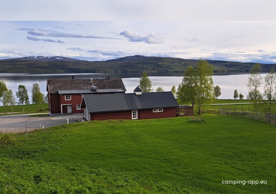Lierne Gjestegård — Area da campeggio in Nordli