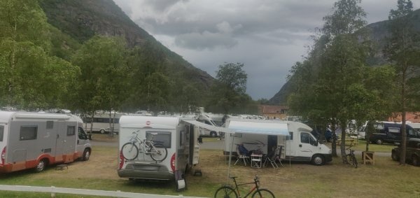 Lærdal Ferie- og Fritidspark — Campingplads in Lærdal