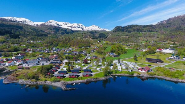 Sauda Fjord Camping — Photo 2