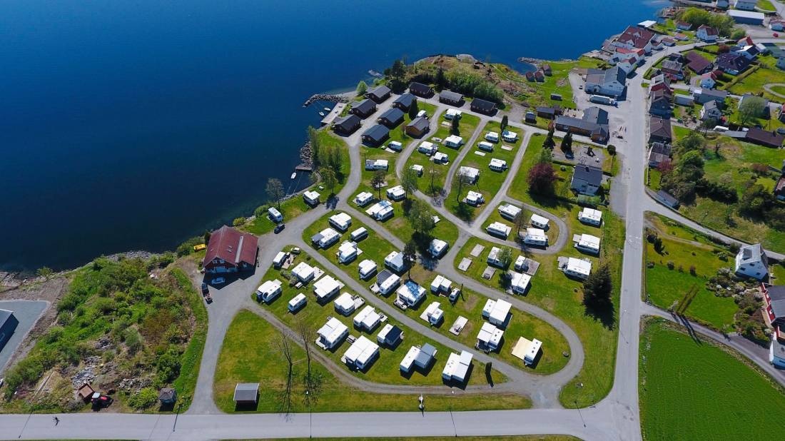 Sauda Fjord Camping — Cámping in Saudasjøen