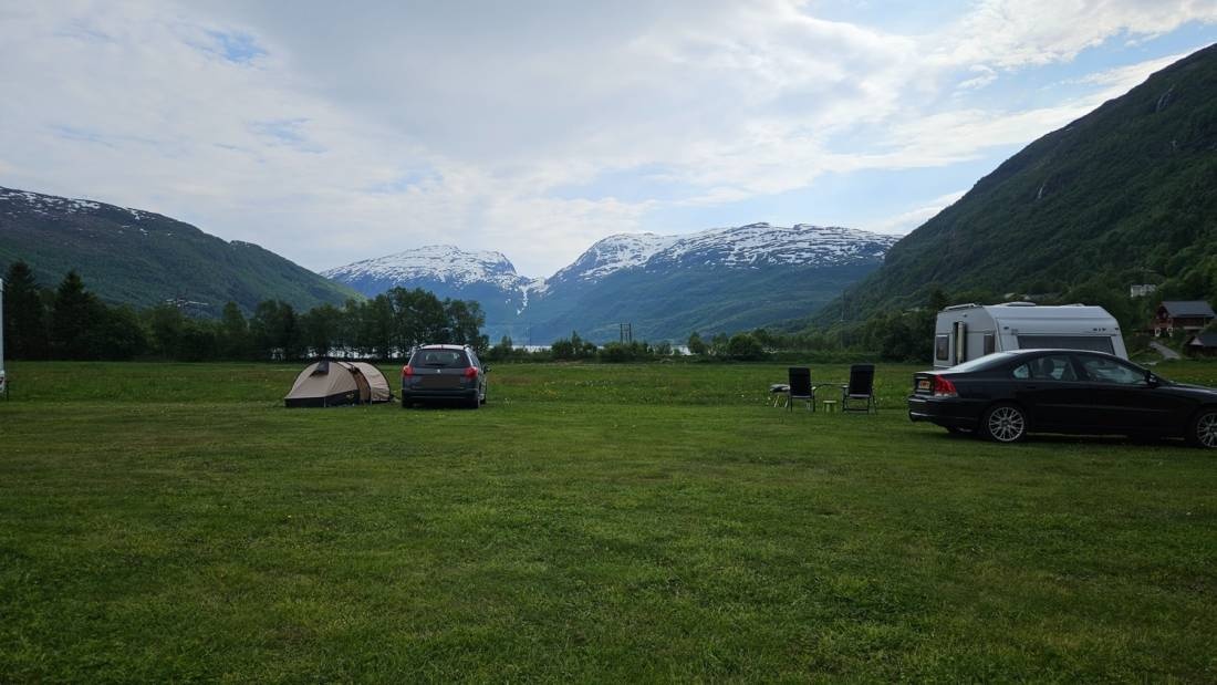 Seim Camping — Campingplats in Røldal