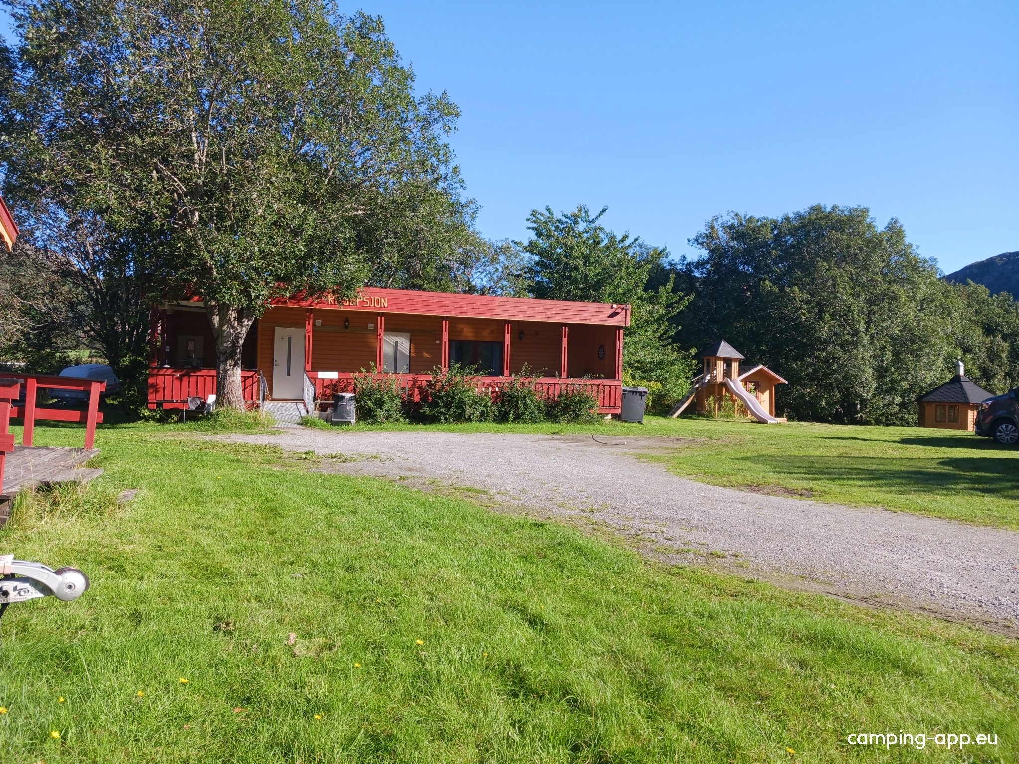 Skogmo Familiecamping — Campingplass in Brønnøysund
