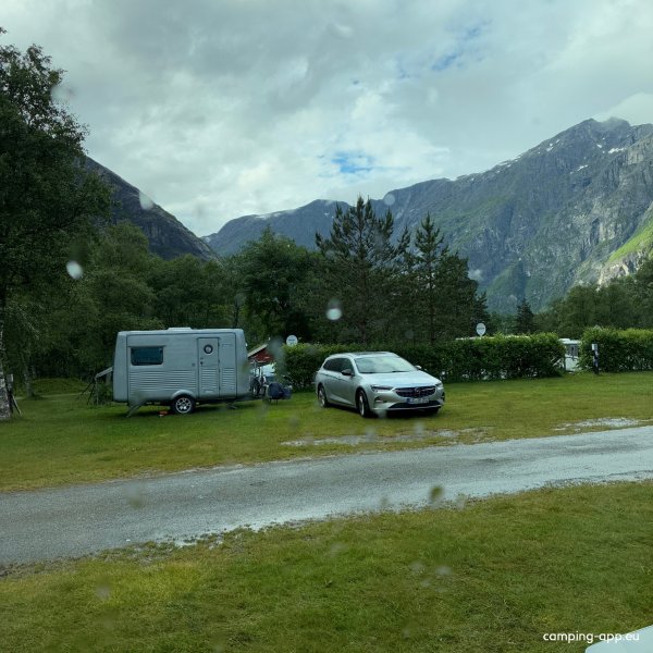 Trollveggen Camping — Photo 3