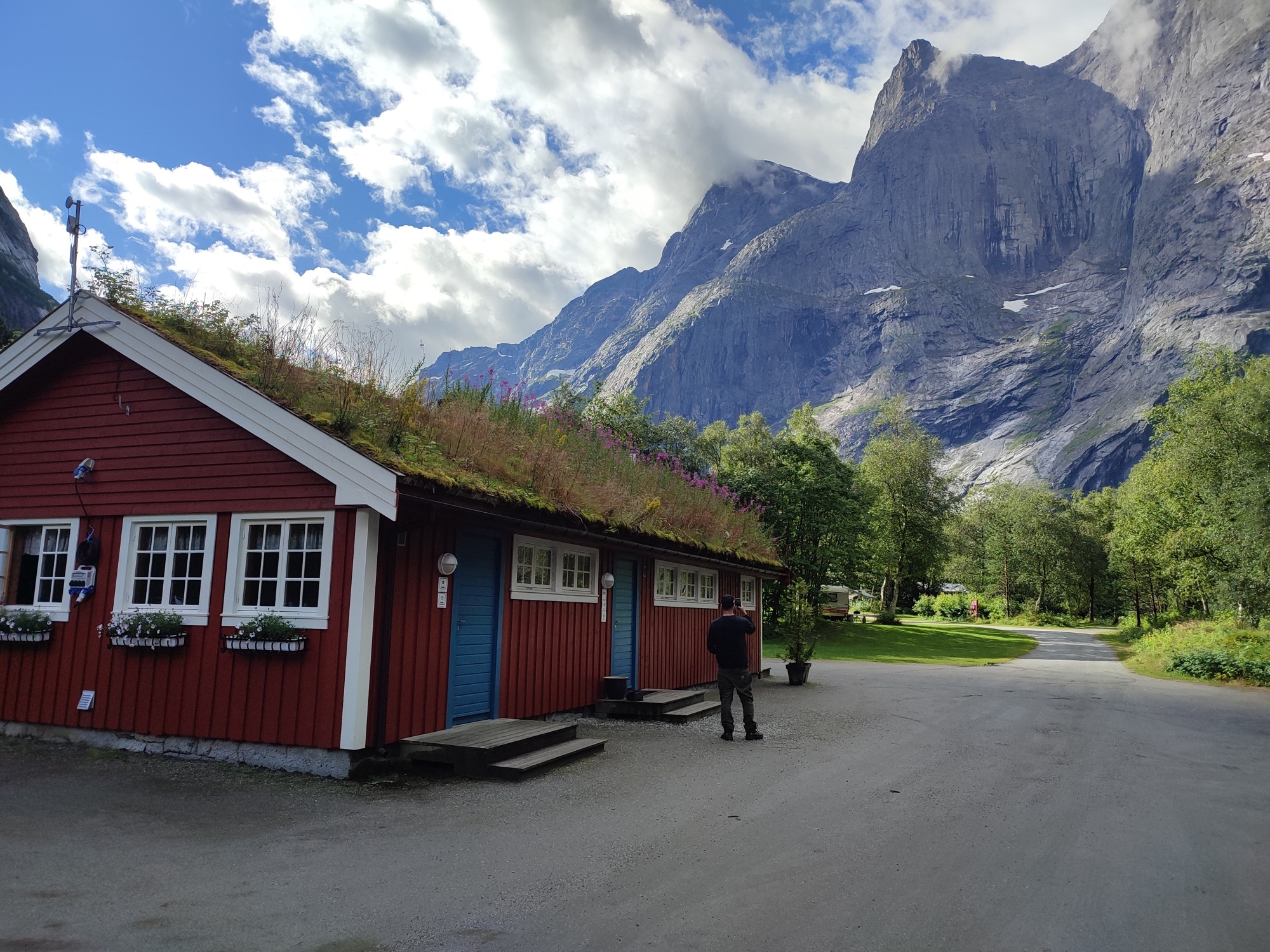 Trollveggen Camping — Campingplass in Åndalsnes