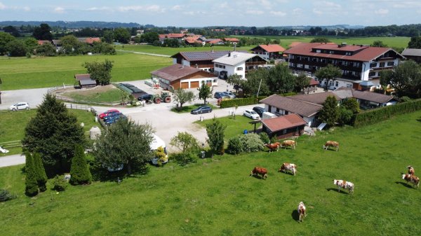 Wohnmobilstellplatz am Weßner Hof Marquartstein — Foto 6