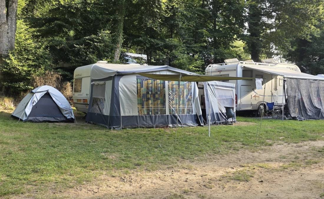 Camping Plage Beaufort — Campingplass in Befort