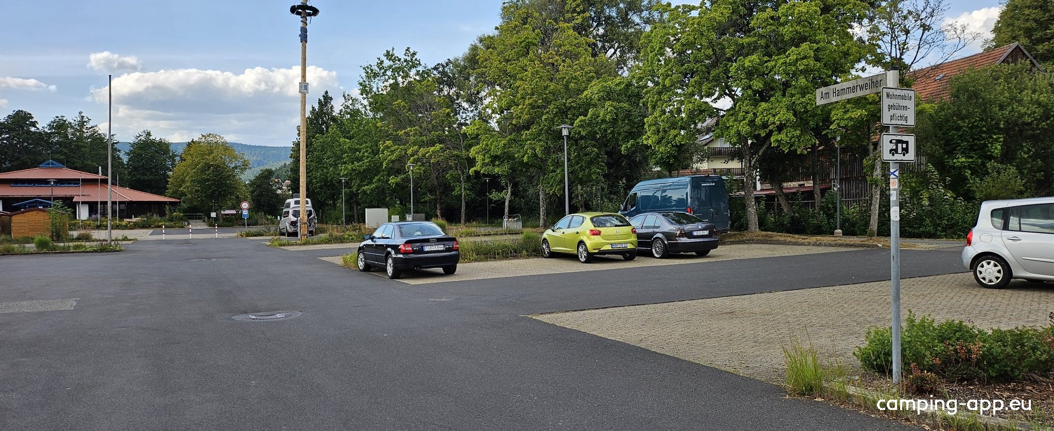 Übernachtungsparkplatz Gemmingen-Straße — Bobilplass in Friedenfels