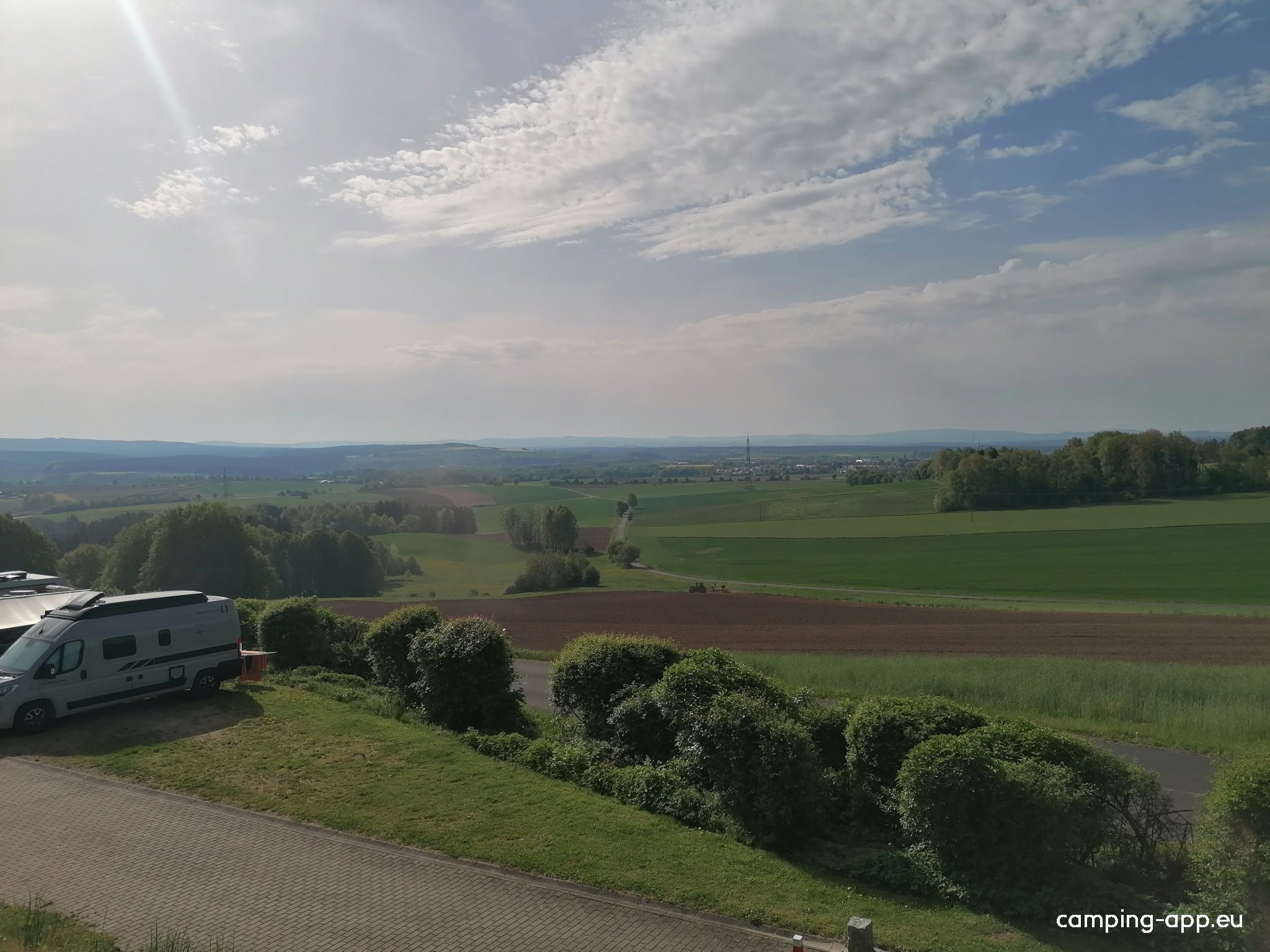 Stellplatz am Campingplatz Freizeithugl — QuickStop in Mitterteich