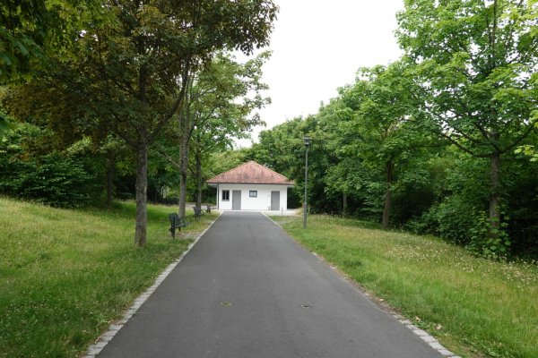 Reisemobilhafen am Sibyllenbad Neualbenreuth — Photo 6