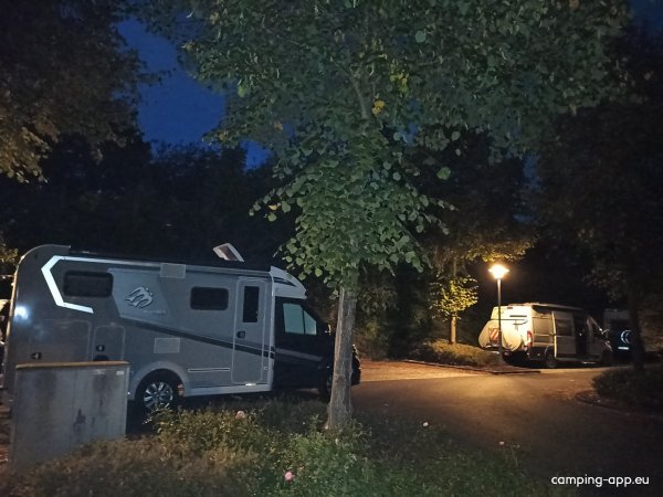 Wohnmobil-Stellplatz P2 Waldsassen — Photo 2