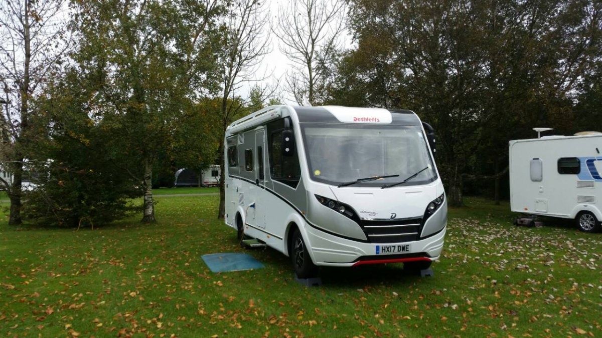 Coombe Caravan Park — Camping in Salisbury