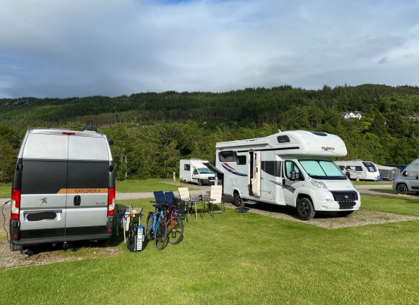 Loch Ness Shores Camping and Caravanning Club Site — Photo 3
