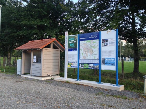 Wohnmobilstellplatz an der Solymar Therme Bad Me — Photo 2