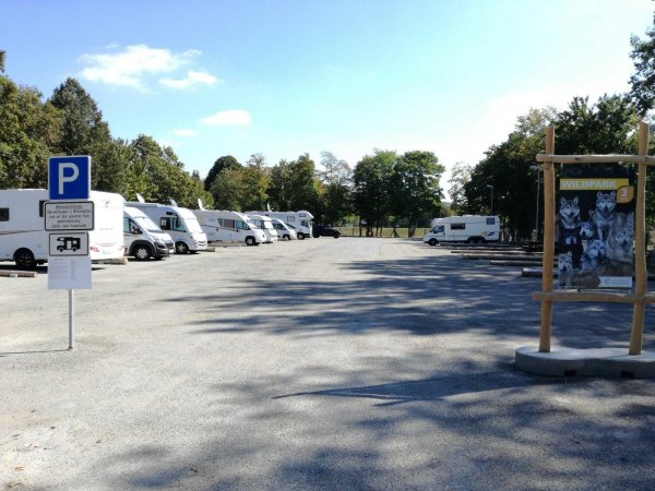 Wohnmobilstellplatz an der Solymar Therme Bad Me — Photo 5