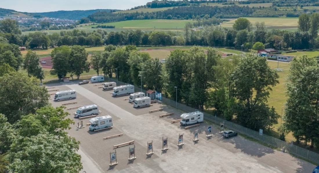 Wohnmobilstellplatz an der Solymar Therme Bad Me — Camperplaats in Bad Mergentheim