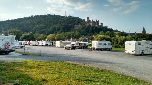 Stellplatz Kreuzwertheim — 露营车营地 in Kreuzwertheim