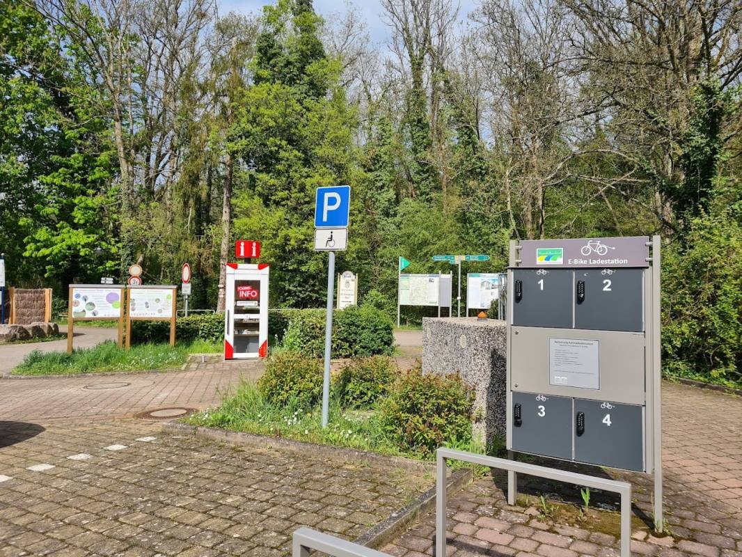 Übernachtungsparkplatz Mandelbachtal — Sp. parking dla kamperów in Mandelbachtal