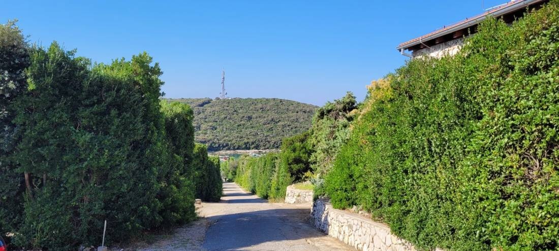 Camp Slatina **** — Campingplatz in Cres