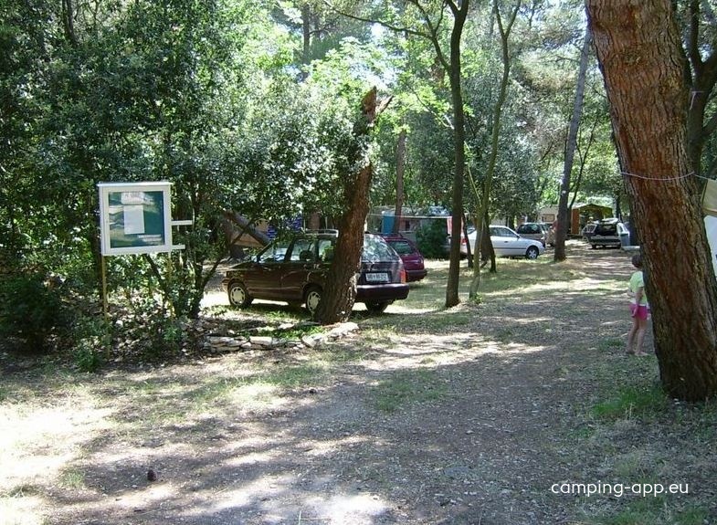 Kamp Sidro — Campingplatz in Pula