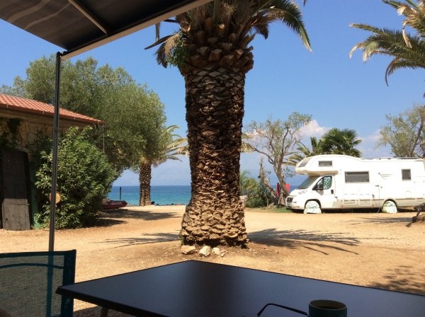 Camping Vrila — Sítio de acampamento in Trpanj