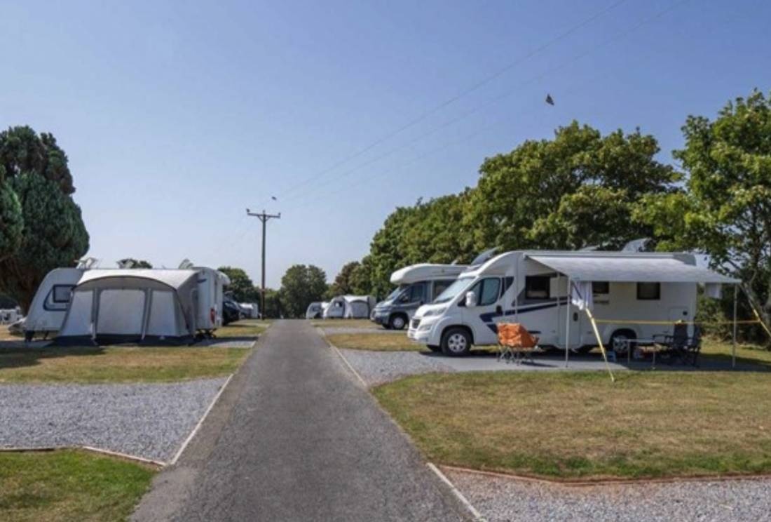 Slapton Sands Camping and Caravanning Club Site — Campingplatz in Slapton, Kingsbridge