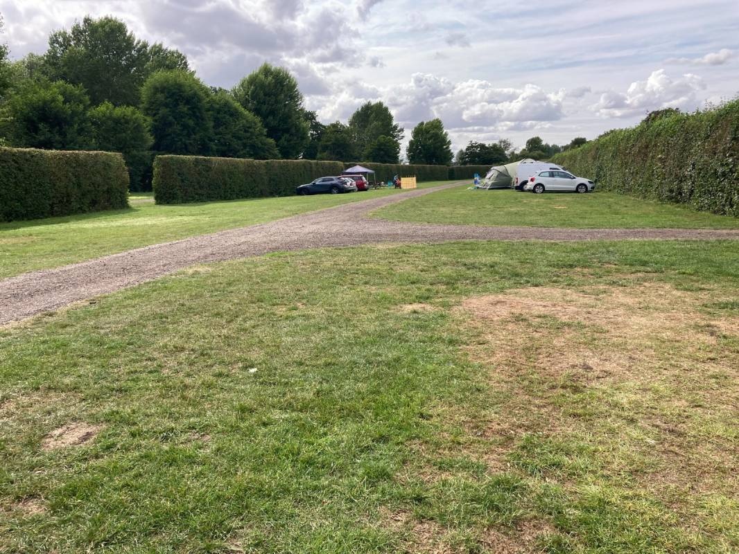 Rushbanks Farm Caravan and Camping Site — Campingplats in Wissington