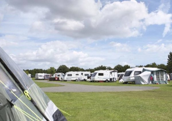 Kessingland Camping and Caravanning Club Site — Photo 2