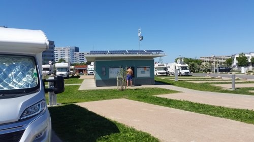 Reisemobilstellplatz Heiligenhafen — Area Autocaravanas in Heiligenhafen