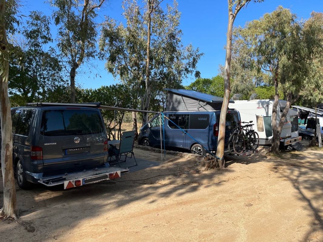 Camping Capo Ferrato — Sítio de acampamento in Costa Rei