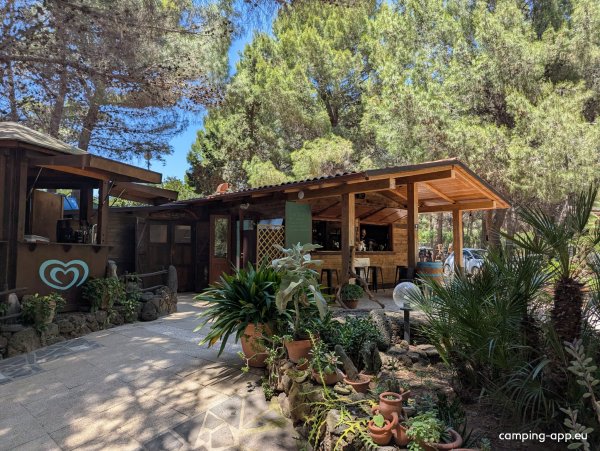 Area Osalla Beach Garden — Photo 4