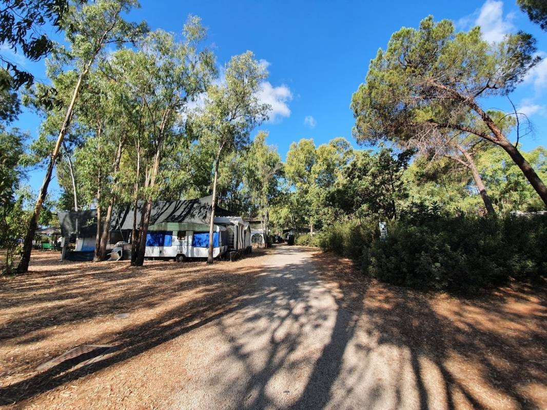 Camping Cala d'Ostia — Sítio de acampamento in Pula