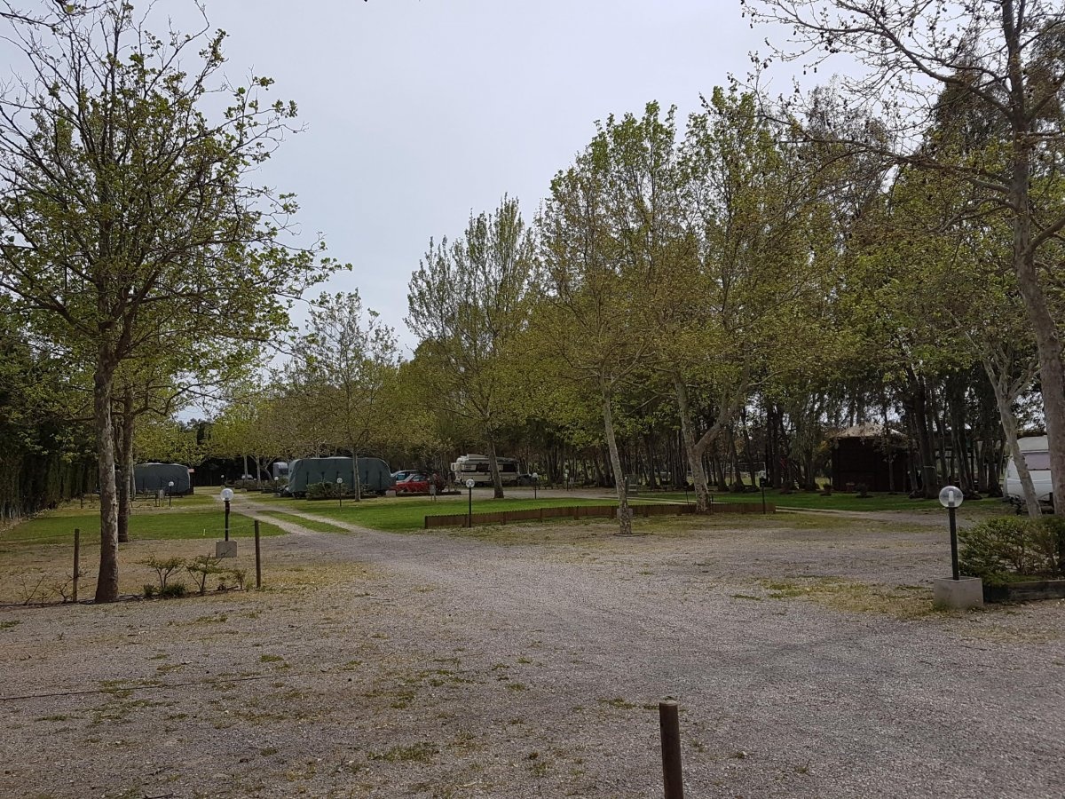 I Platani Camper Service — Місце для кемперів in Alghero