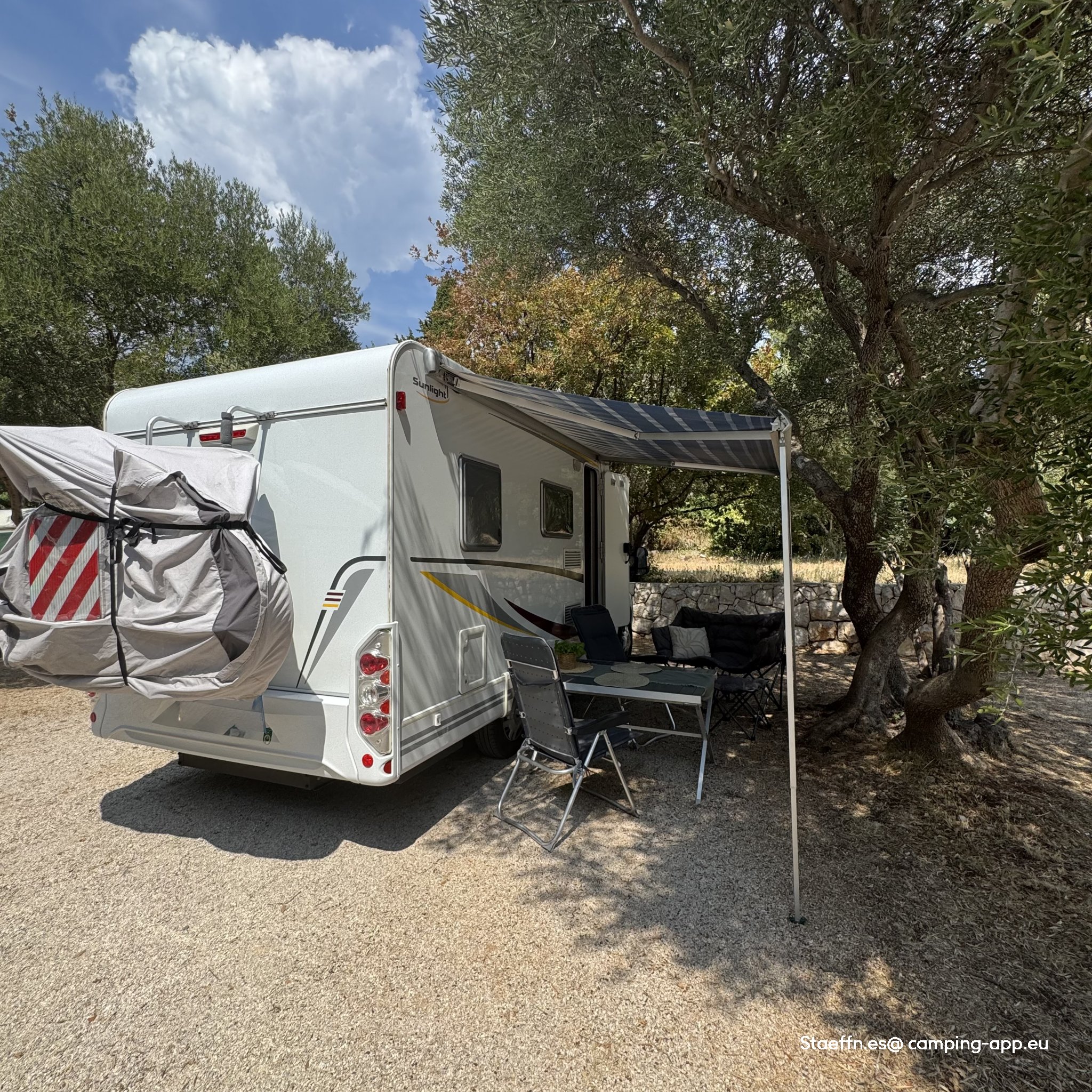 Camp Pod Maslinom — Foto 2