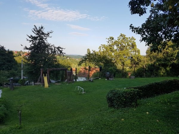 Camping Etno kuca pod Okicem — Camping Site in Klake (Samobor)