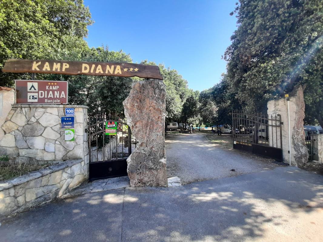 Camp Diana — Campingplats in Pula / Banjole
