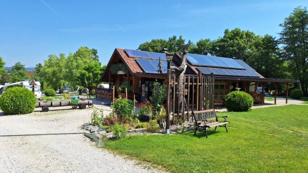 Autokamp Kekec — Foto 5