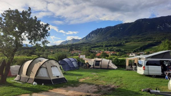 Kamp Vrhpolje — Foto 3