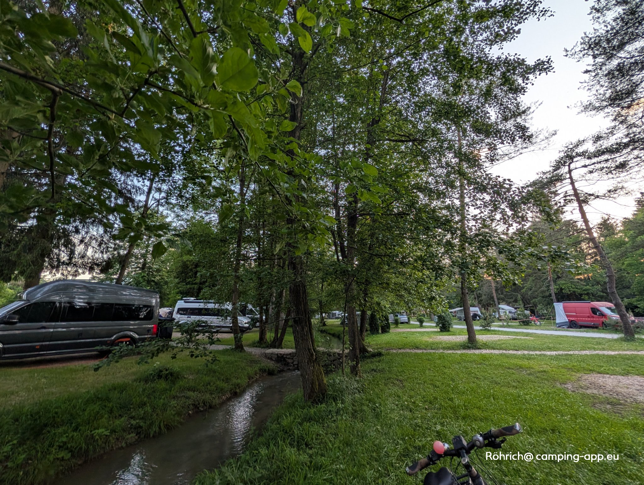Kamp Menina — Photo 5