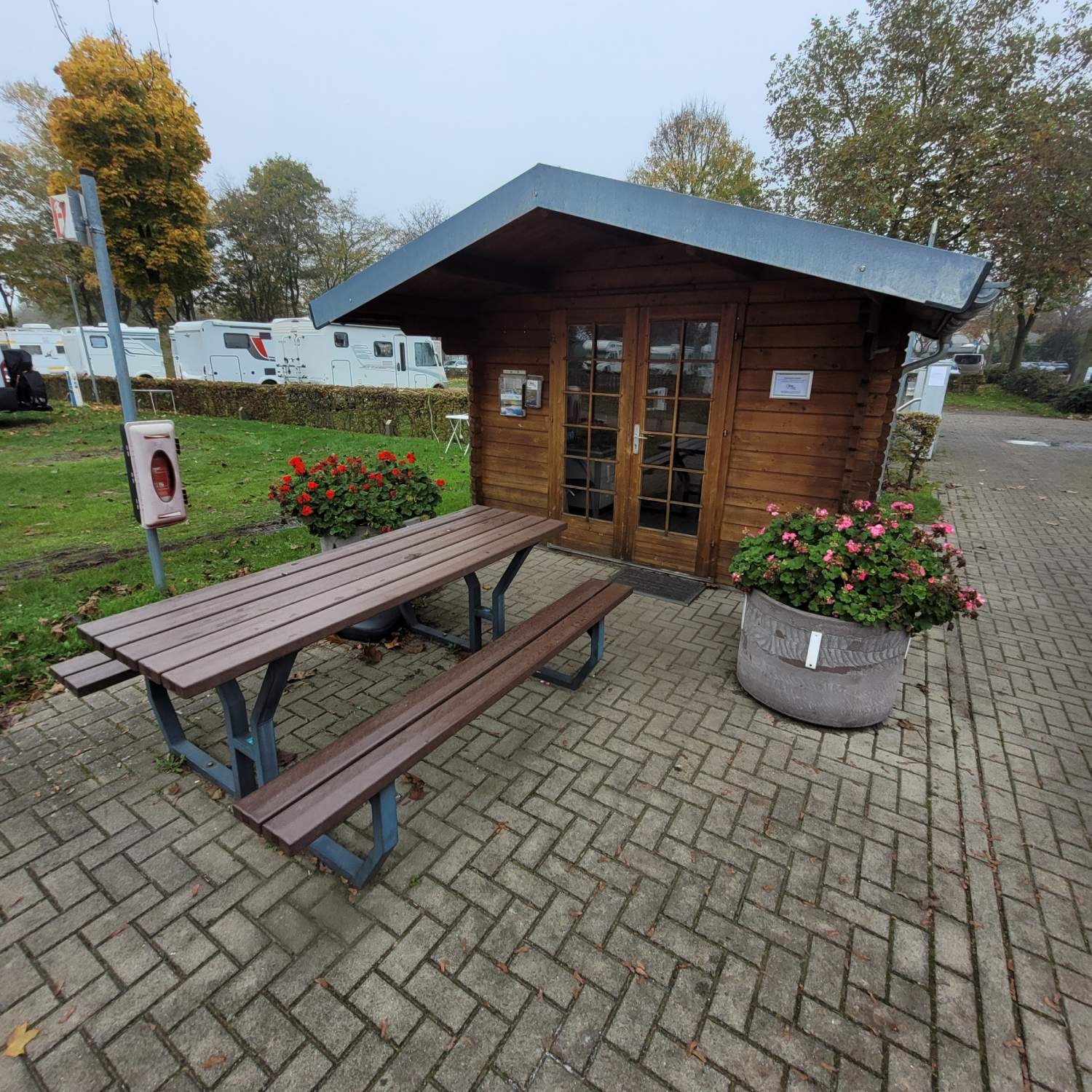 Stellplatz Rees — Aire camping car in Rees