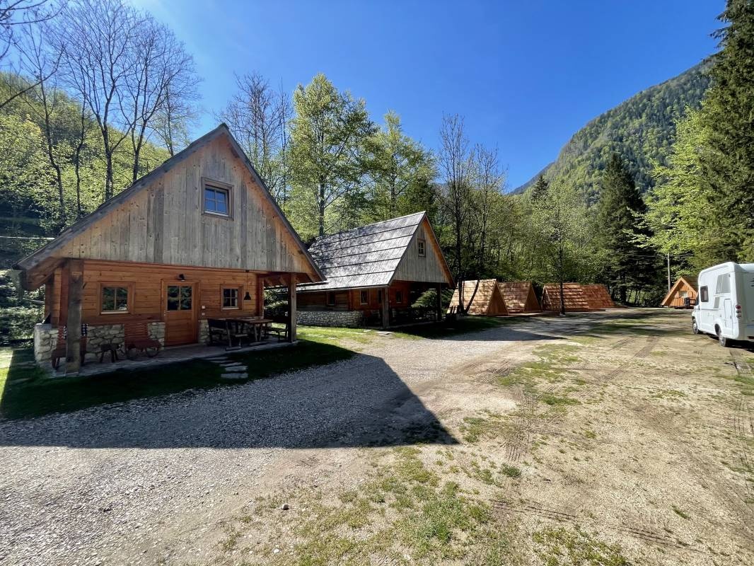 Kamp Korita — Kamp yeri in Soča