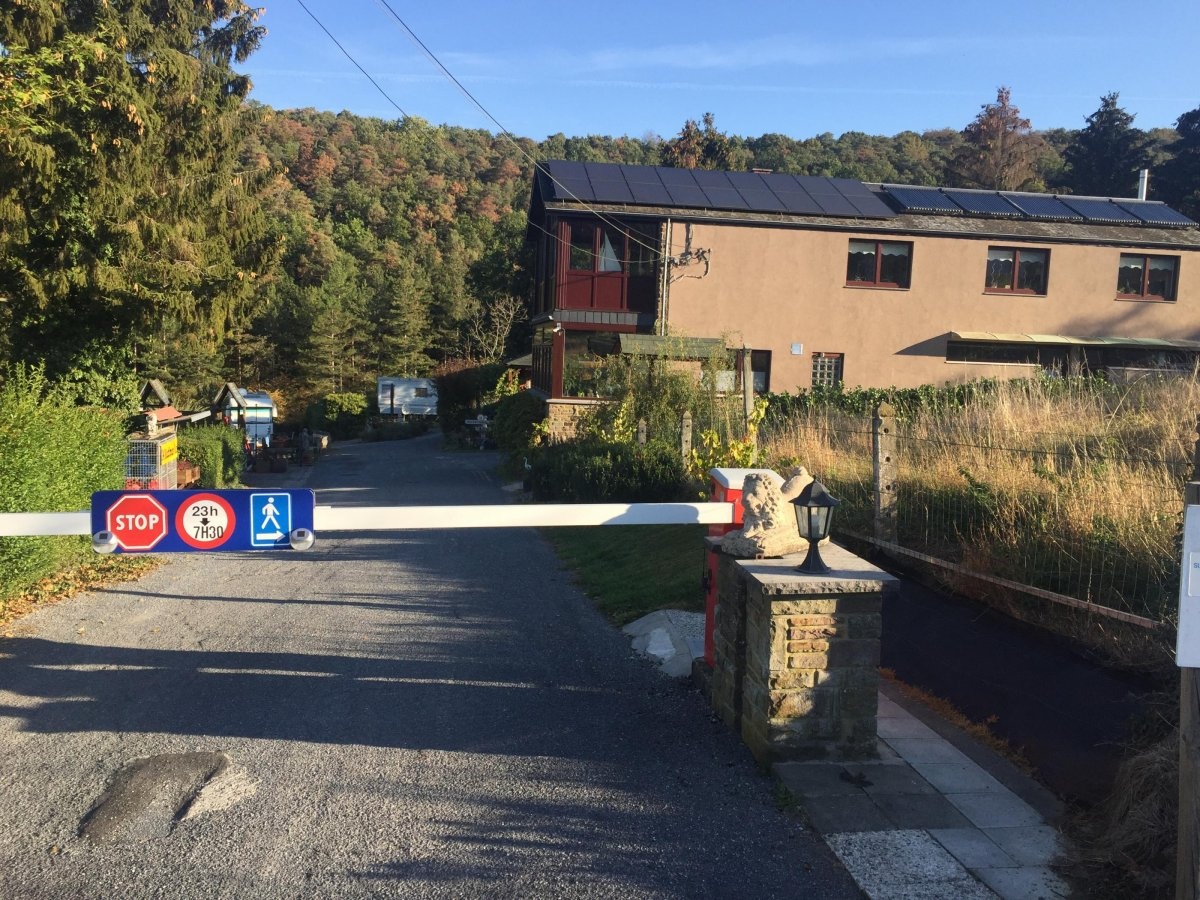 Camping les Trieux — Kemp in Malonne