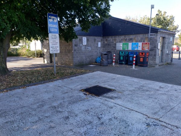 Han-sur-Lesse — Photo 2