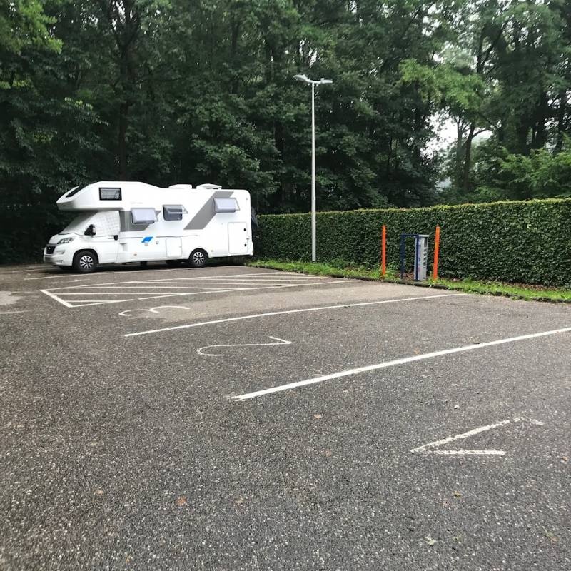 Park Olmenhof — Aire camping car in Herk-de-Stad