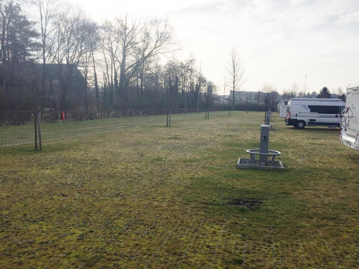 Stellplatz Pliniuspark — Stellplatz in Tongeren