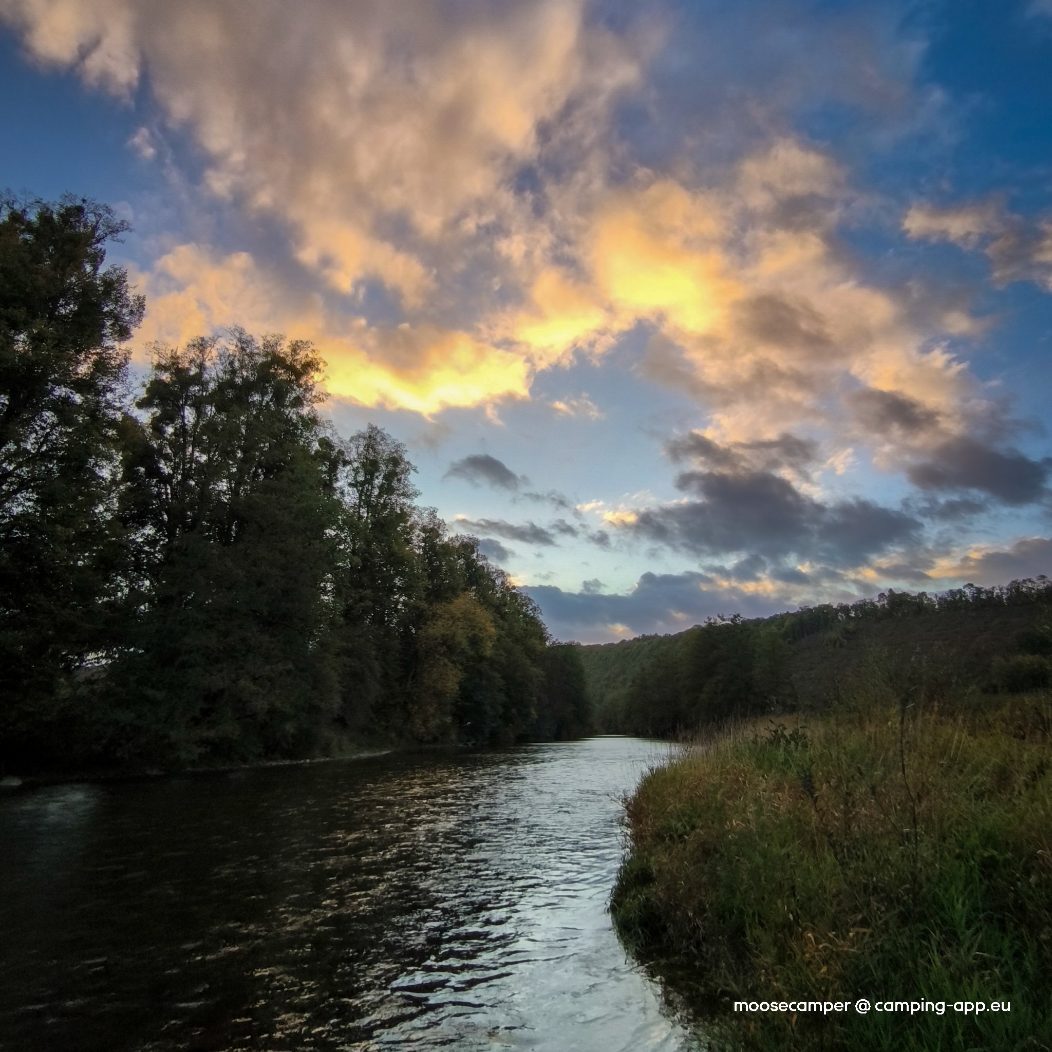 Stellplatz Hamoir — Photo 4