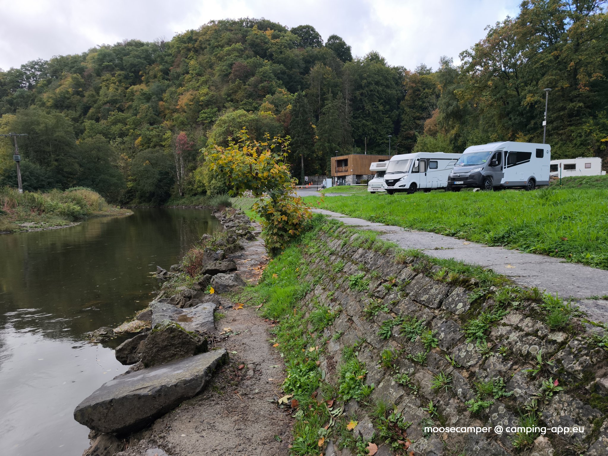 Camping Le Vedeur — Місце для кемперів in Durbuy