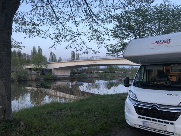 Camperplaats Bellem — 露营车营地 in Aalter