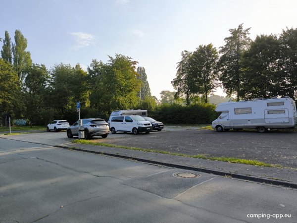 Stellplatz am Sportplatz