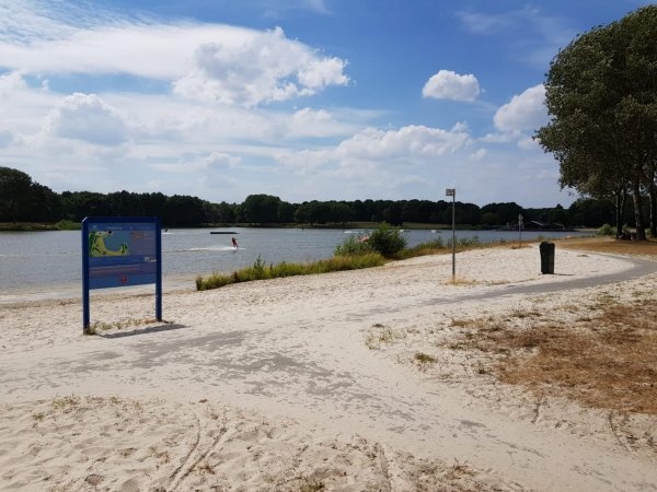 Camperlaats Veendam — Sp. parking dla kamperów in Veendam